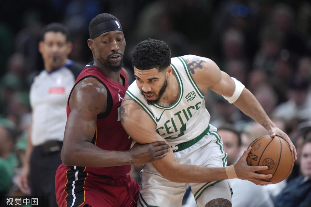 球员间深厚 球员间深厚